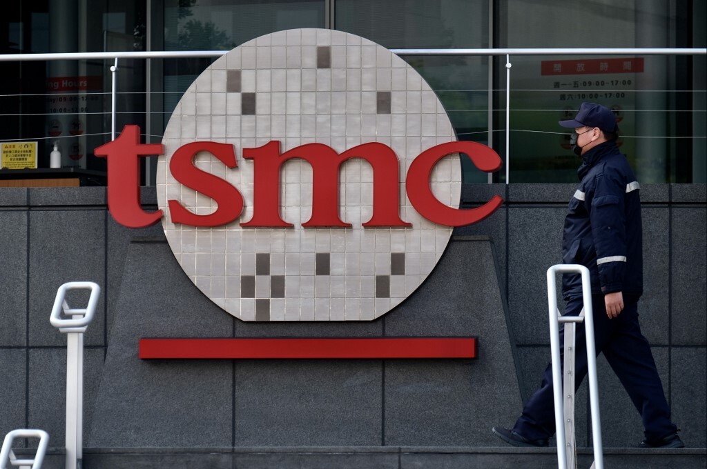 Pagtugon ng TSMC sa Posibleng Buwis ng US: Pagpapalawak sa Amerika at ang Hamon sa Teknikal na Pakikipagsosyo sa Intel