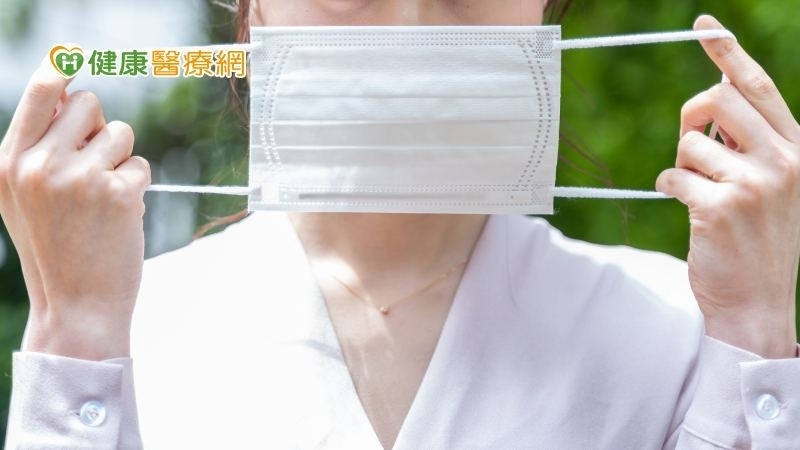 Hindi na kailangan ang mga maskara para sa malalaking event sa labas sa pagtatapos ng 2022