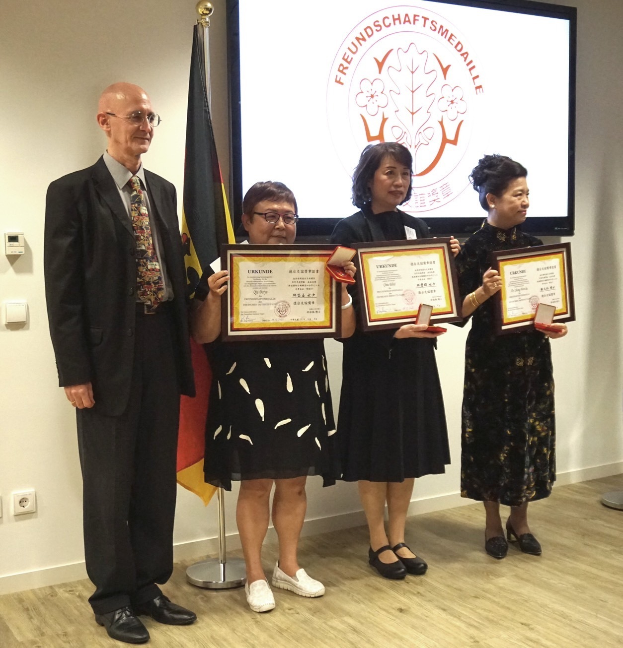 Ang serbisyo ng RTI German ay nanalo ng German Friendship Award
