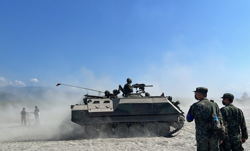 Ang hinaharap na mga military conscripts ng Taiwan ay magtutuon sa pagtatanggol sa sibil