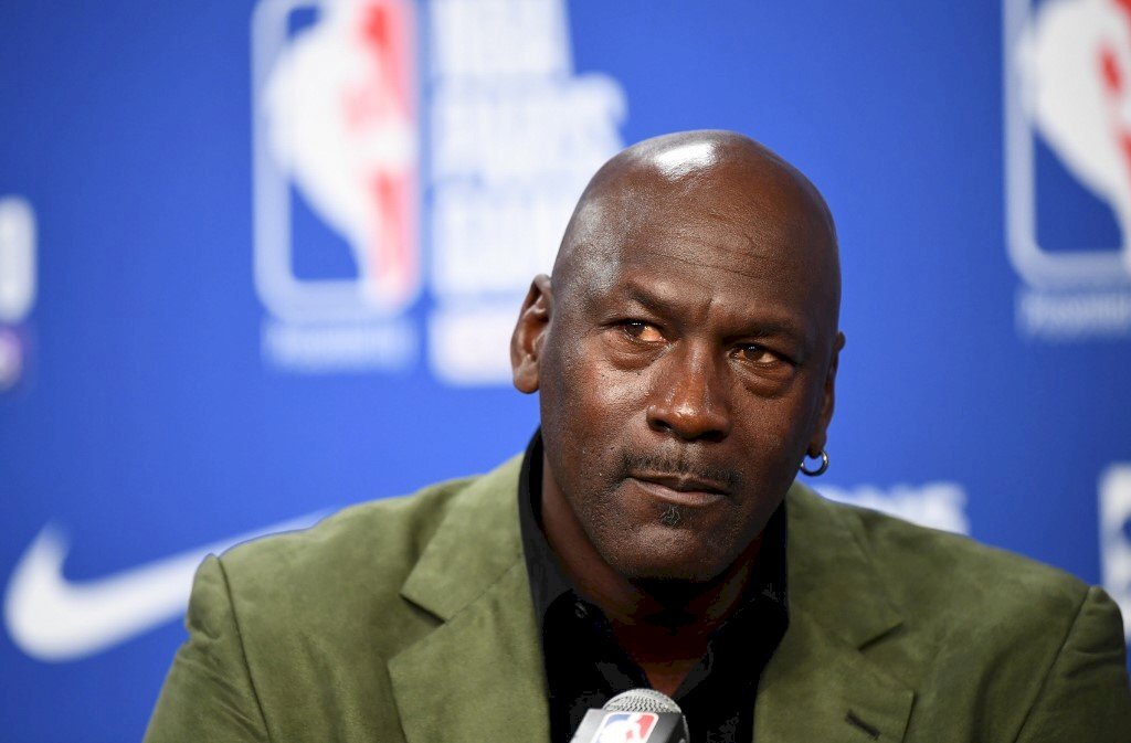 ESPN: Ibebenta ng Jordan ang karamihan sa stake ng Hornets