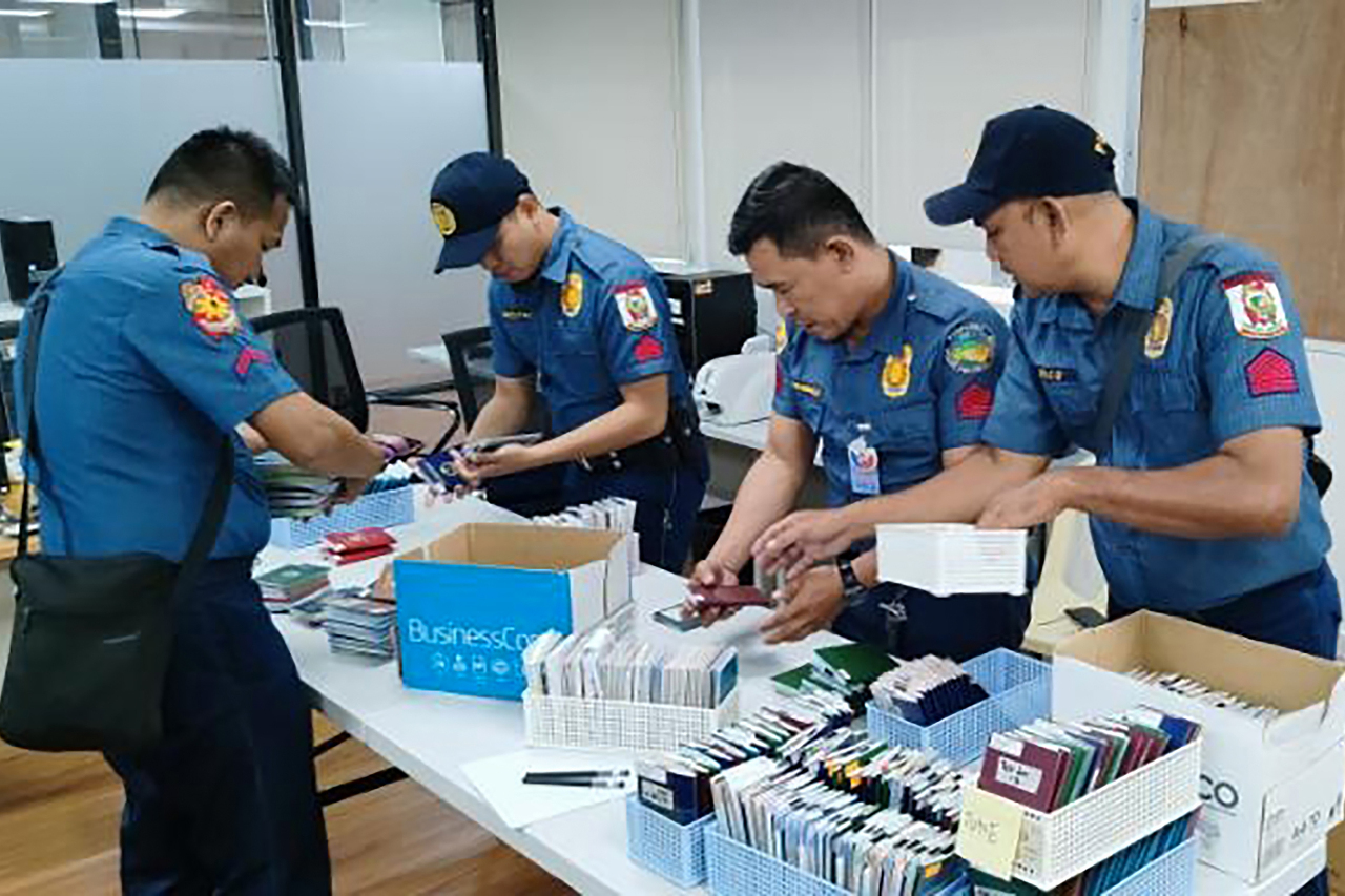 Ang pulisya ng Pilipinas ay nagligtas ng mahigit 1,000 biktima ng human trafficking, kabilang ang mga Taiwanese