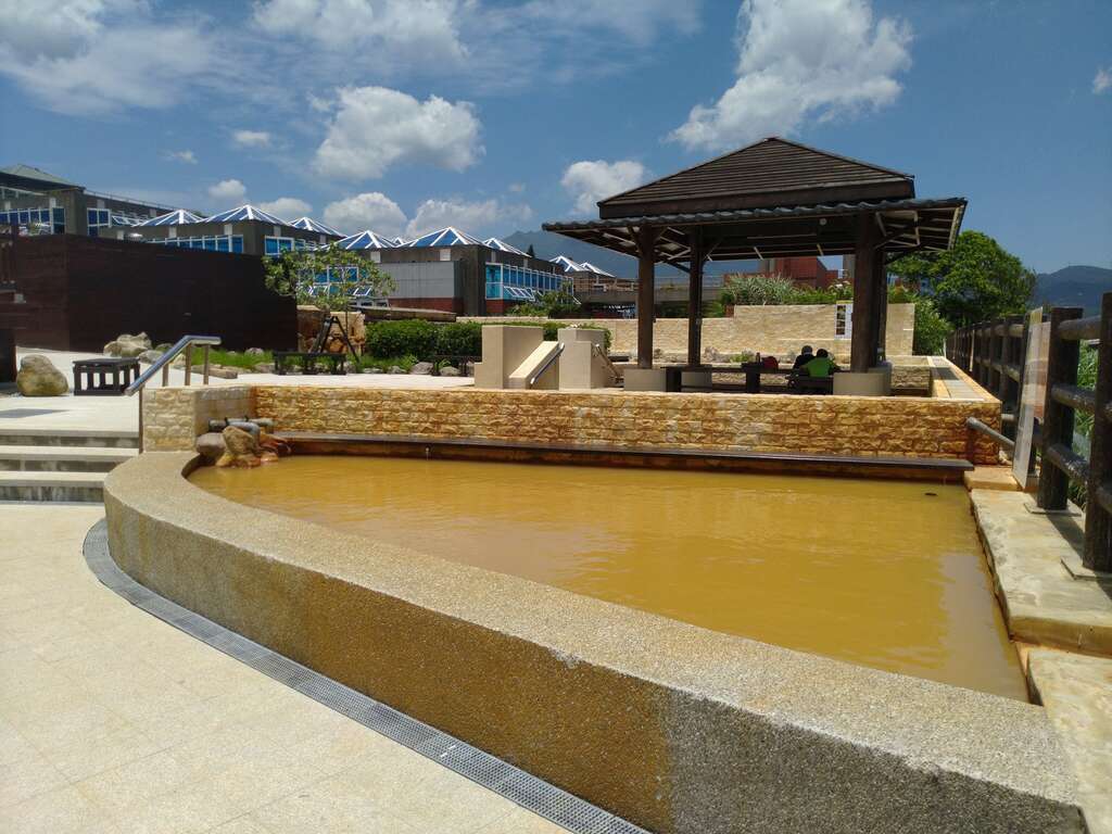 Jinshan Golden Hot Spring