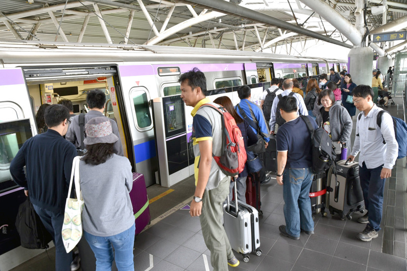 Nasira ang Taoyuan Airport MRT at naapektuhan ang mga halos 1000 pasahero