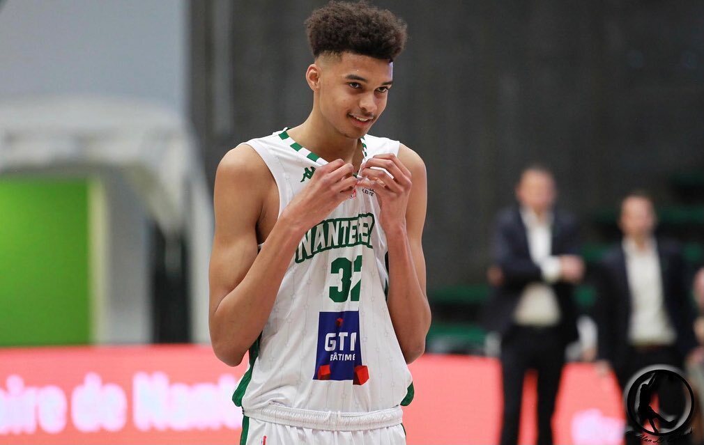 Inamin ng super rookie na si Wembanyama na kinakabahan siya bago ang kanyang debut sa NBA