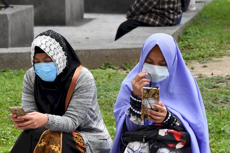 Financial Supervisory Commission:  Dahil ang mga migranteng manggagawa ay nagpapadala ng kanilang sahod sa kanilang bansa, ang serbisyo sa pagpapadala ay hindi isasara sa panahon ng Spring Fe
