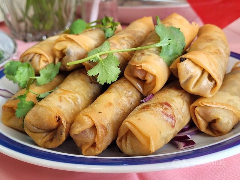 Ibat ibang klaseng lumpia, ano ba pinaka fav. nyo?