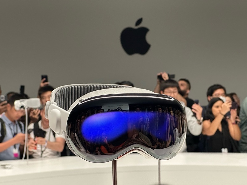 Ang Vision Pro ng Apple ay nakakaranas ng isang katutak na isosoli ang product. Ayon sa Dayuhang media: Ang pangunahing dahilan ay ang Hindi comfortable ang pag gagamit