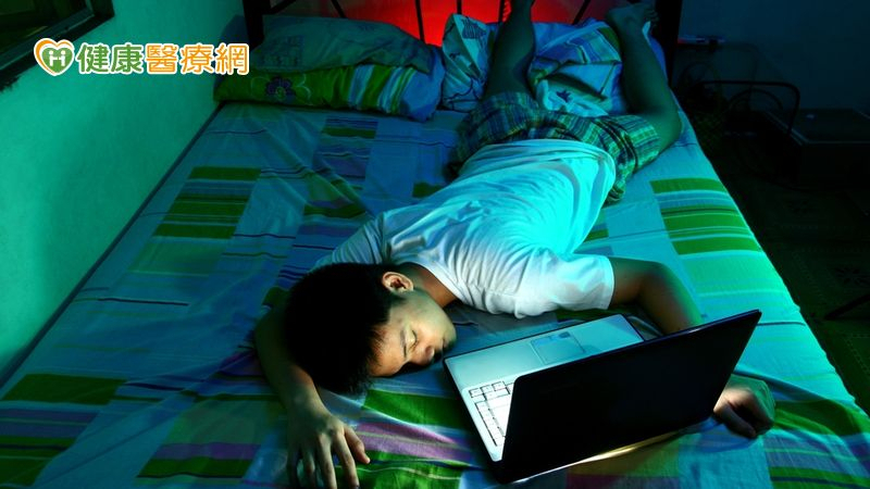 Ang mga estudyante sa high school ng Taiwan ay natutulog ng average na 6.9 na oras sa isang araw! Hinihimok ng mga doktor: Hayaang matulog ang mga bata upang manatiling malusog sa pisikal at 