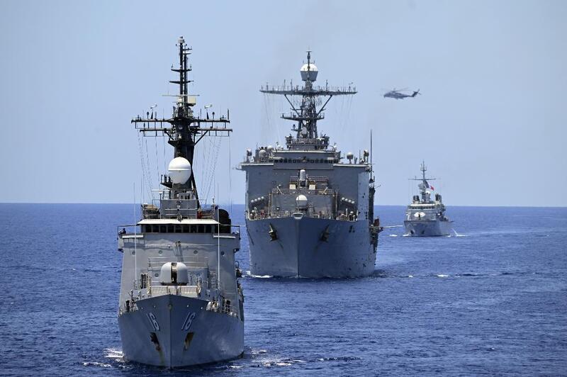 Opisyal ng Coast Guard kinasuhan sa pagbebenta ng impormasyon ng gobyerno sa China