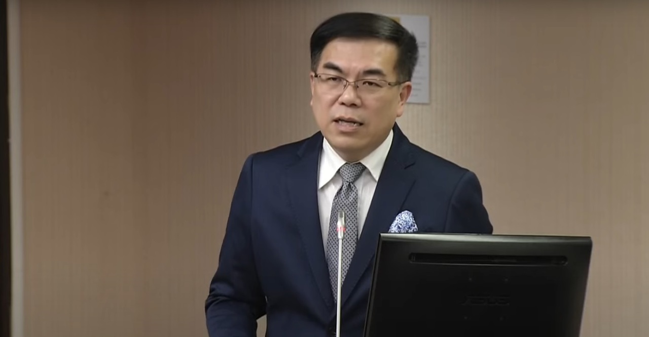 Kompensasyon sa pagbabawal sa pagtotroso para sa mga lugar ng Katutubo na isasama sa mga kalkulasyon ng carbon offset: Environmental minister