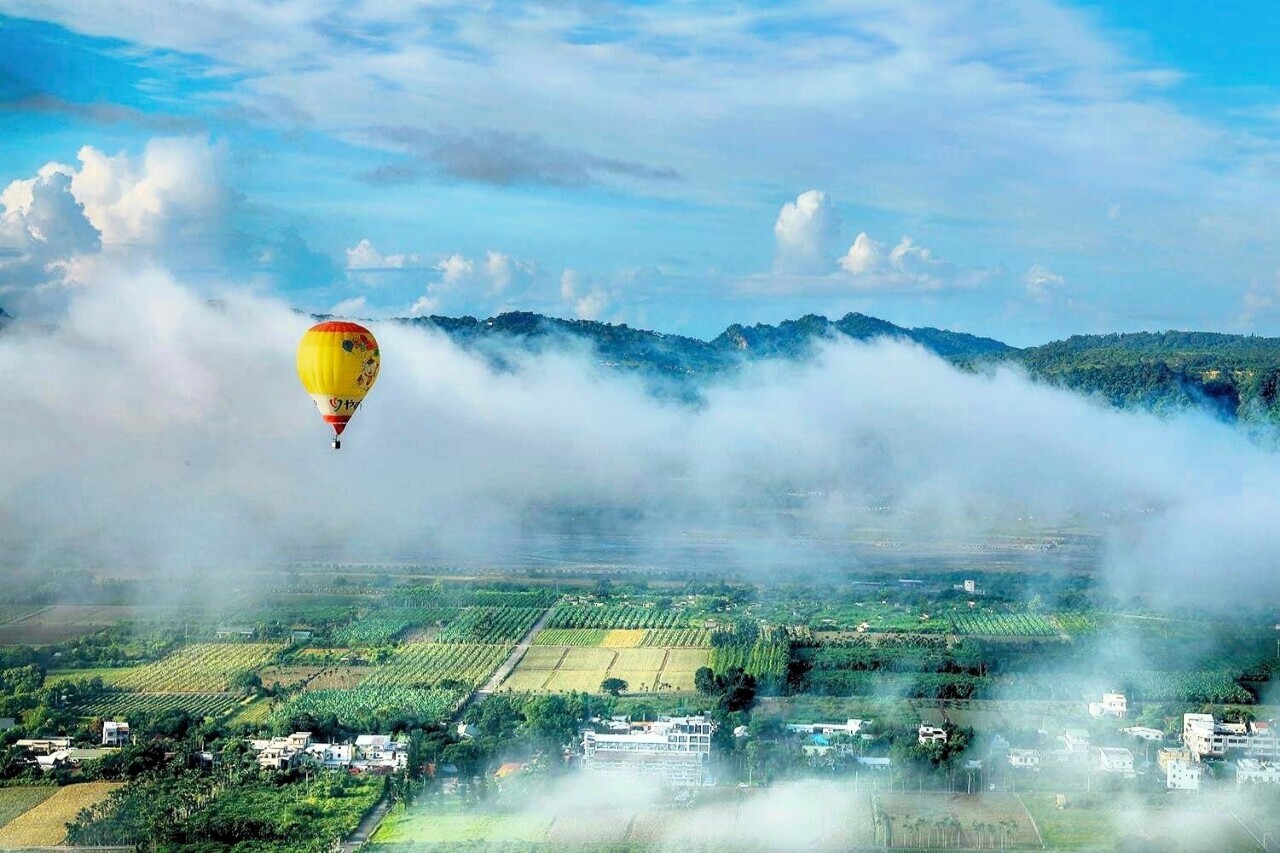 Ang Taitung International Balloon Festival ay magsisimula sa Luye