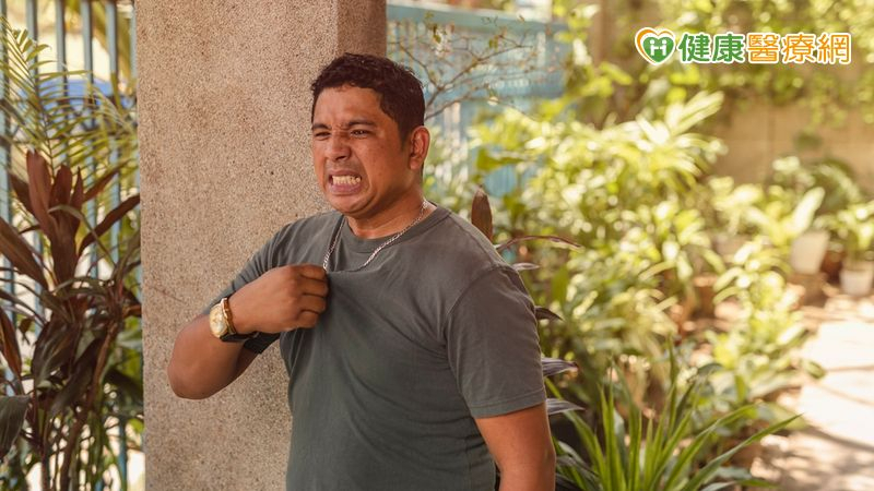 Ang bilang ng mga taong naghahanap ng paggamot para sa mga emergency sa init ay tumaas! Sinusuri ng mga doktor ang