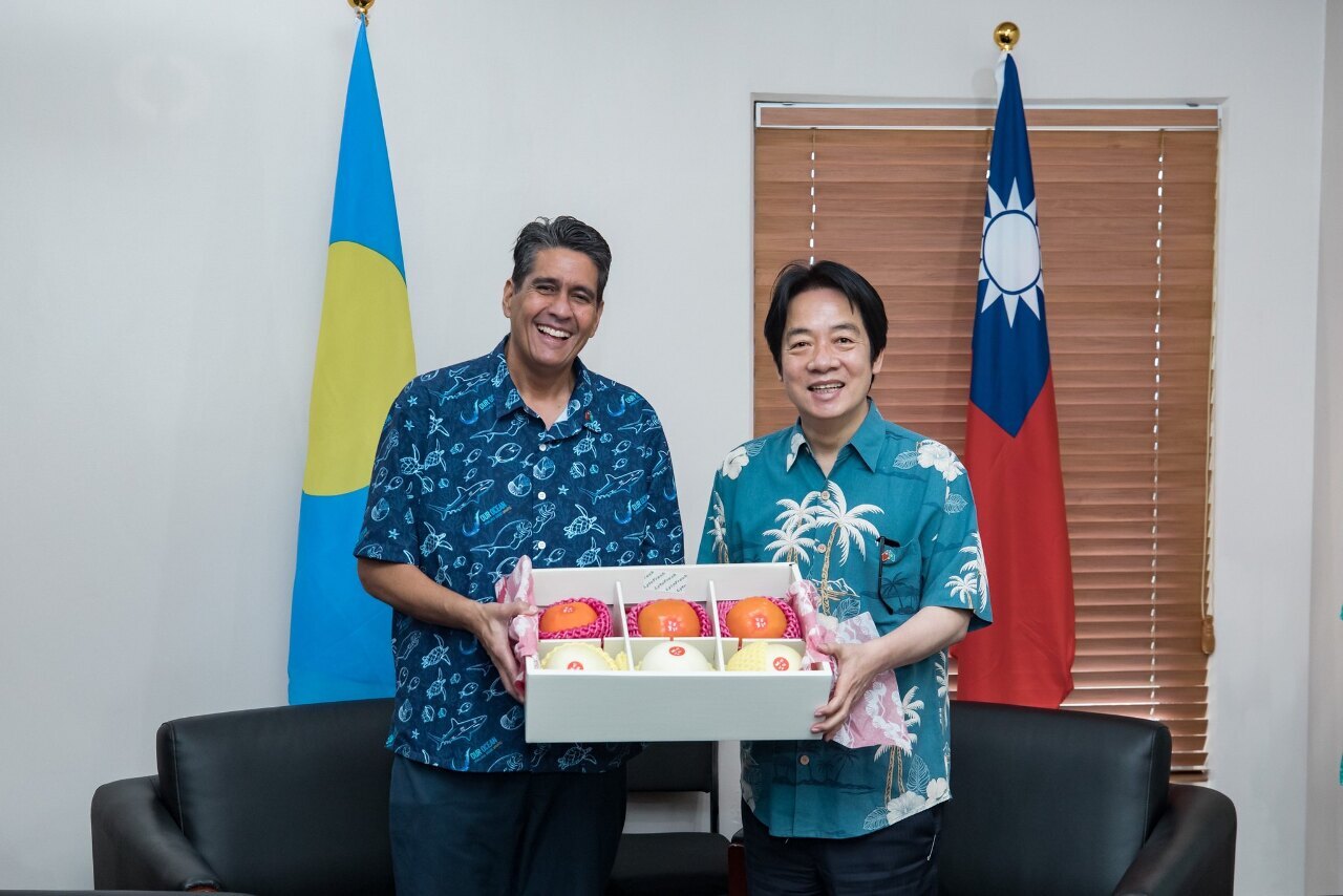 Pinipilit ng China ang Palau na putulin ang ugnayan sa Taiwan