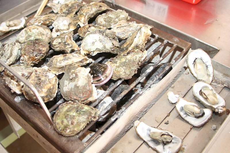 Napinsala ng bagyo ang mga tulya at talaba, tumaas ang mga presyo ng humigit-kumulang 10% kung gusto mong lutuin ang mga ito sa panahon ng Mid-Autumn Festival