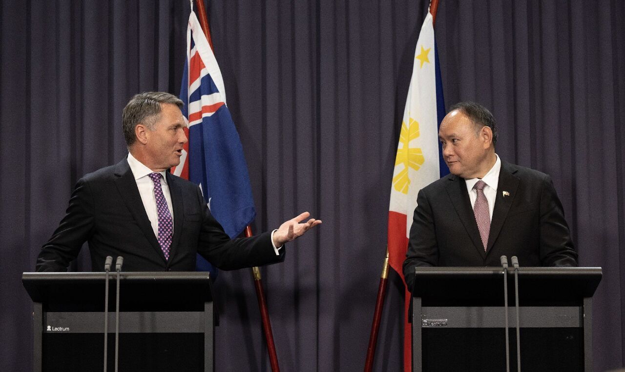 Kauna-unahang Pagpupulong ng Defense Ministers ng Pilipinas at Australia