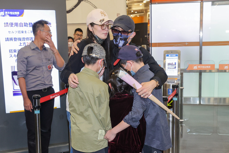Ang Chinese influencer ay tumangging umalis sa Taiwan