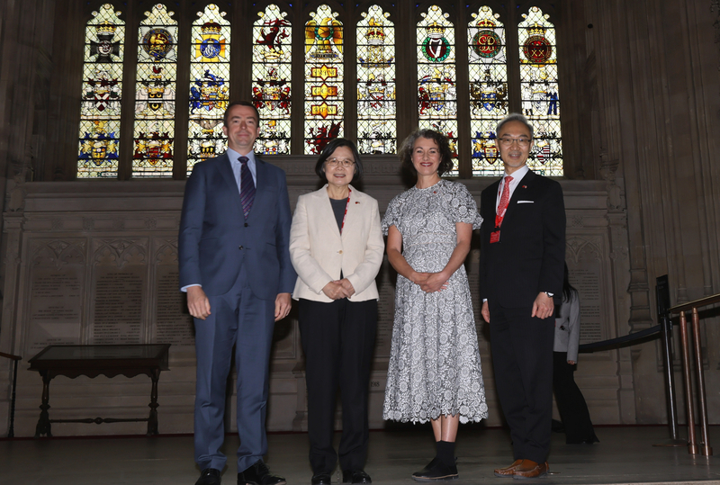 Nagbigay si Tsai Ing-wen ng Talumpati sa Cambridge at Nakipag-ugnayan sa mga Taiwanese na Propesyonal sa UK