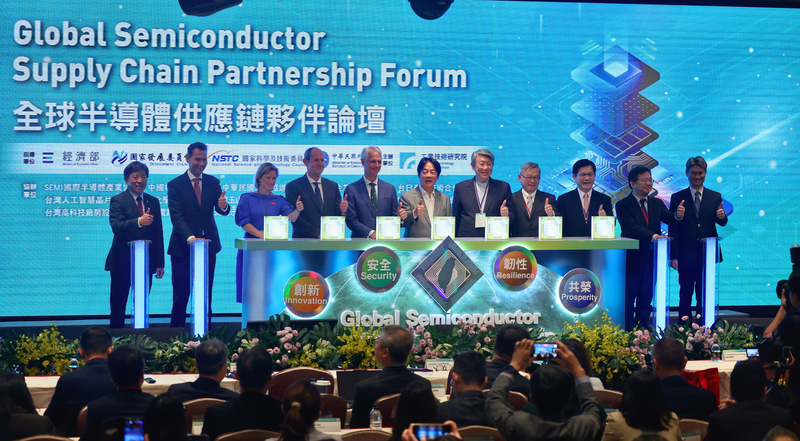Nanawagan si Lai para sa pandaigdigang pagkakaisa sa pag-secure ng mga semiconductor supply chain